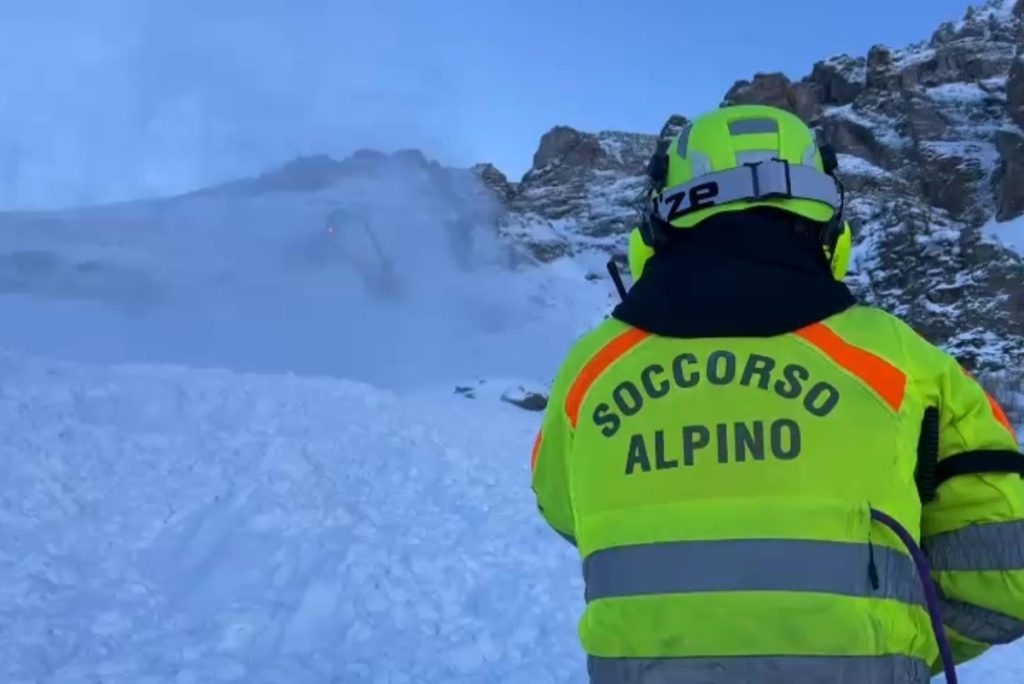 Soccorritori sul luogo della tragedia. Foto CNSAS