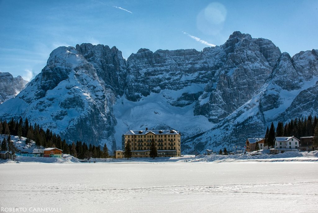 Il Lago di Misurina e il Monte Cristallo. Foto Roberto Carnevali