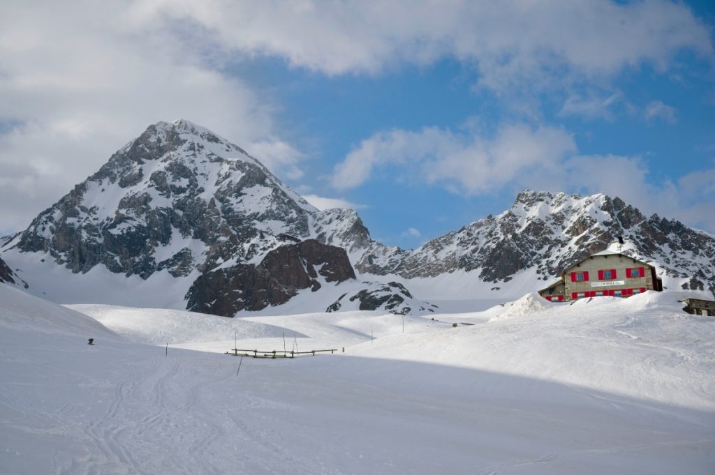 Il Rifugio Pizzini-Frattola. Foto Umberto Isman