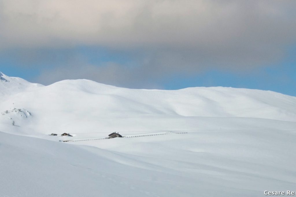 Gli ampi spazi aperti in cui si svolge buona parte dell