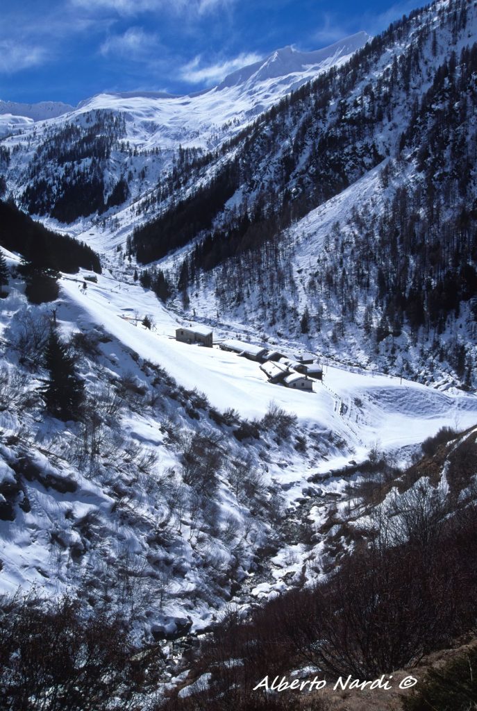 La Val Lunga verso il Passo Tartano. Foto Alberto Nardi