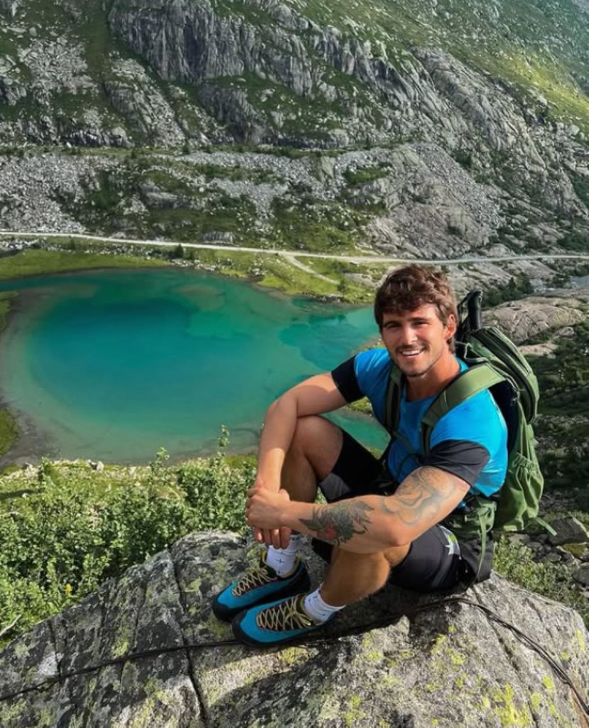 Anselmo Prestini tra i monti di casa