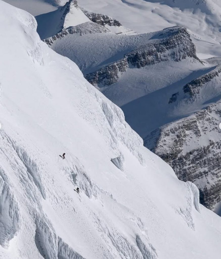 I due sciatori ripresi dal drone @christinalusti