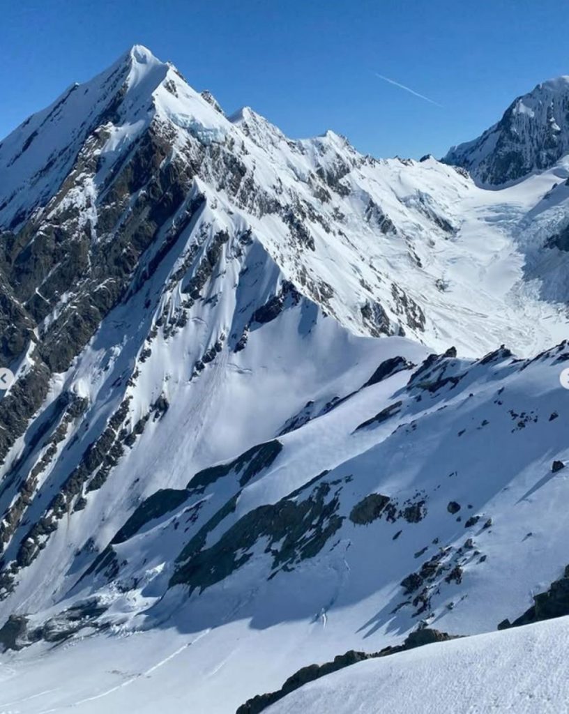 Le vette del La Perouse (a sinistra) e del Monte Hicks @nathan358