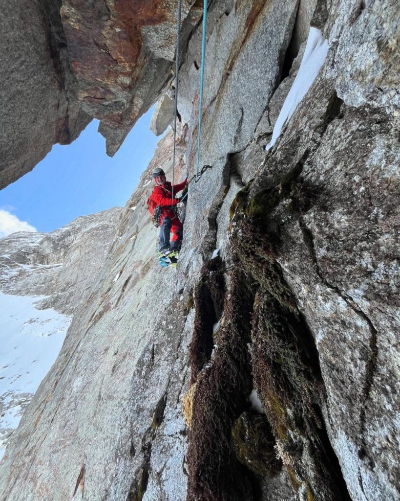 Sulla Schiefer Riss @ simongietl.alpinist