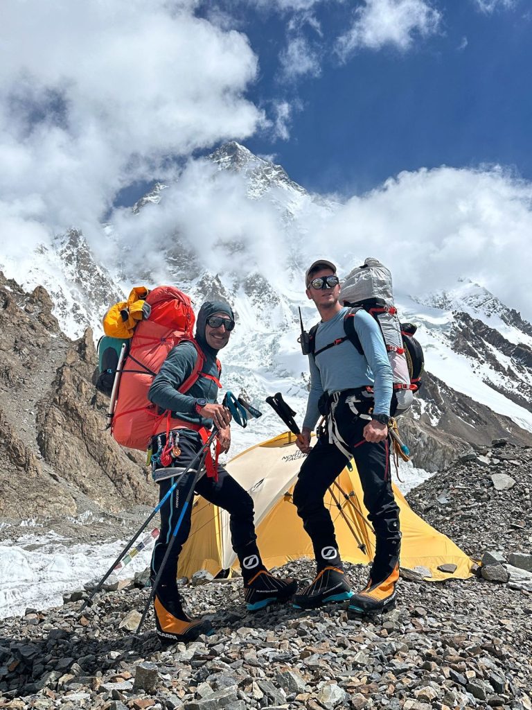 Partenza dal campo-base, foto Tommaso Lamantia