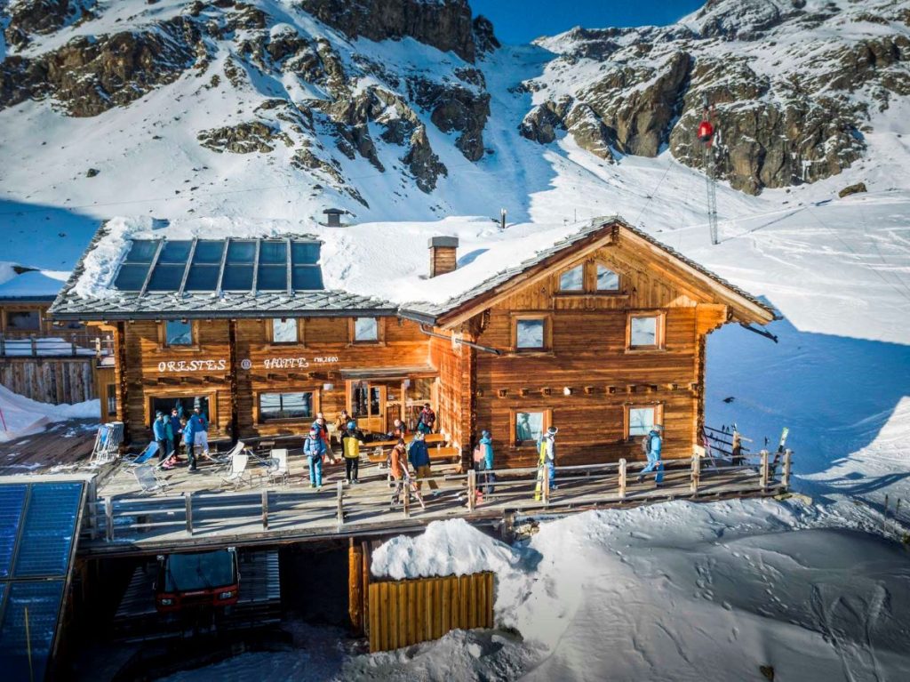 L'Horestes Hütte, molto frequentato anche d'inverno @ Tascapan