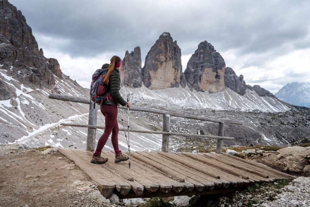 Trekking al cospetto delle Tre Cime di Lavaredo @ ANSA , Matthias Balk-dpa