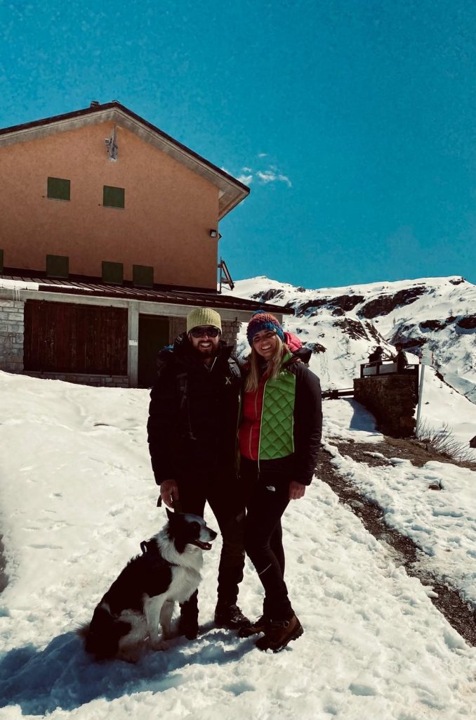 Andrea Berera e la moglie Elisa Calegari, i gestori del rifugio Fratelli Calvi
