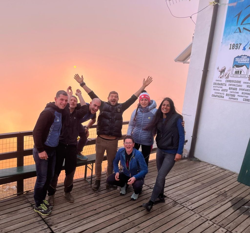 Alessandro Tenca con il suo staff