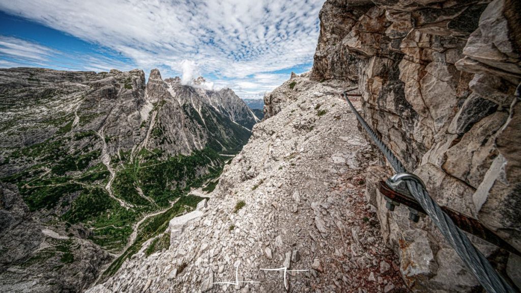 La Cengia della Salvezza. Foto Luigi Tassi