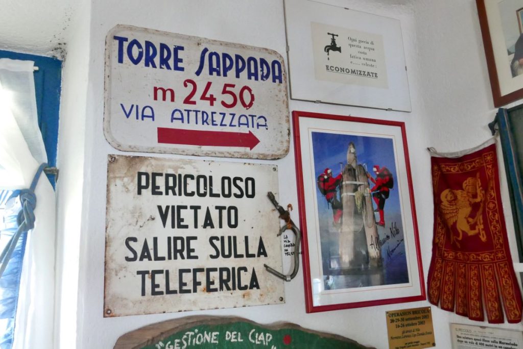 Al Rifugio De Gasperi, foto Stefano Ardito