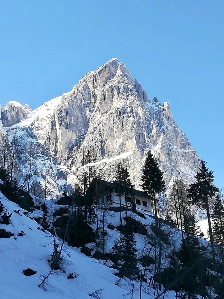 Il Rifugio Pellarini