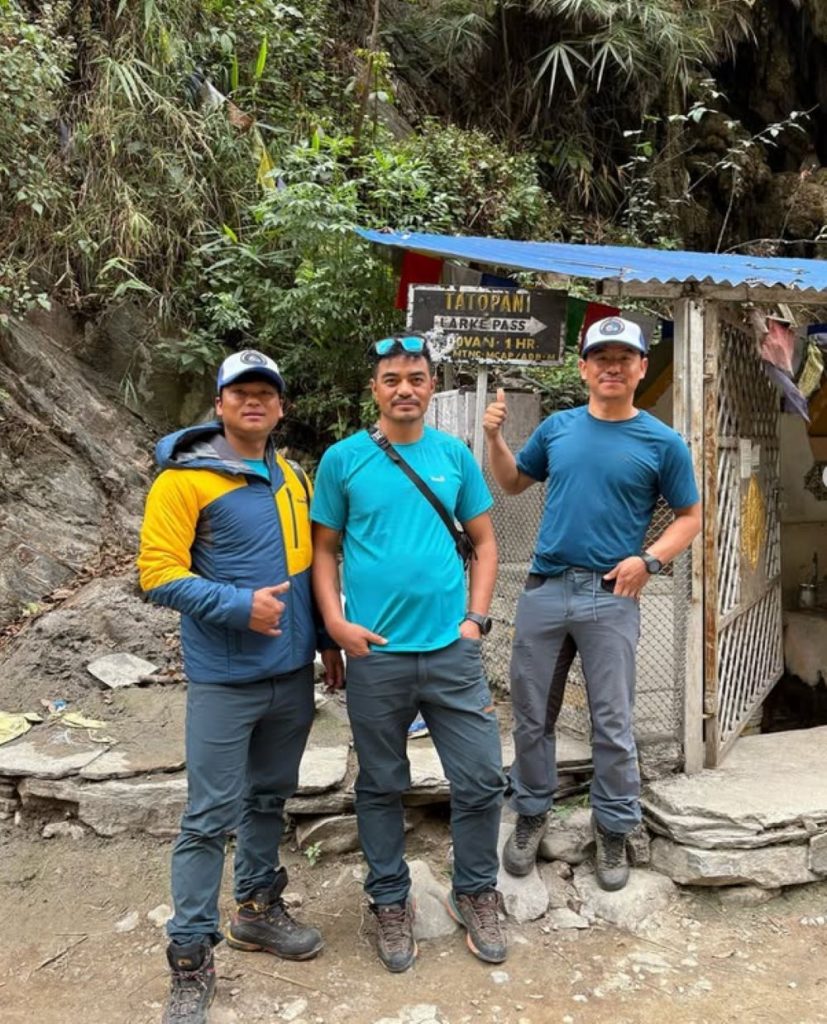 Prakash Gurung, Yukta Gurung e Sandesh Sherpa @projecttogether2024_2025