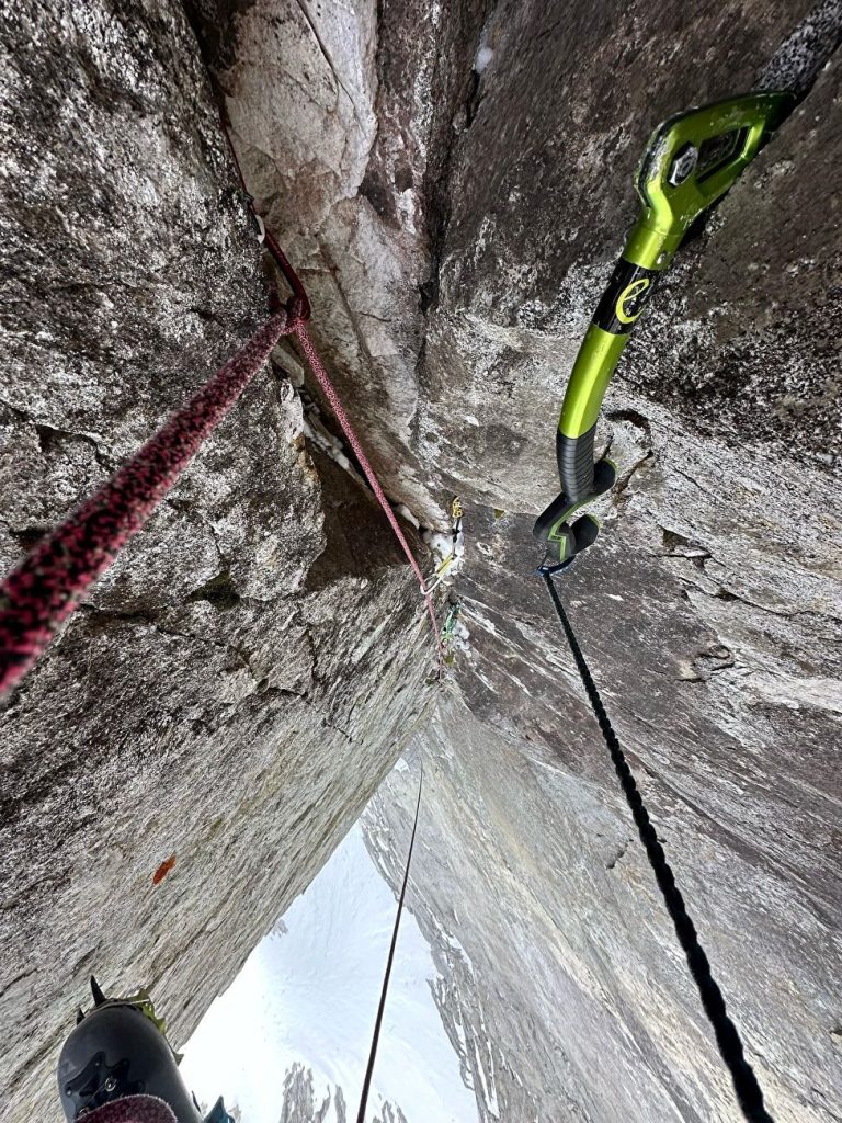 Durante la salita @ simongietl_alpinist