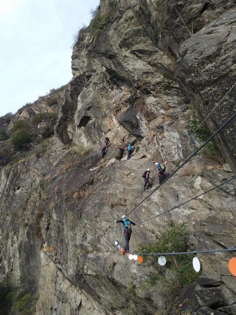 Un tratto della ferrata cancellata da una frana alla vigilia di Pasqua. Foto Cai Uget Torino - Flickr