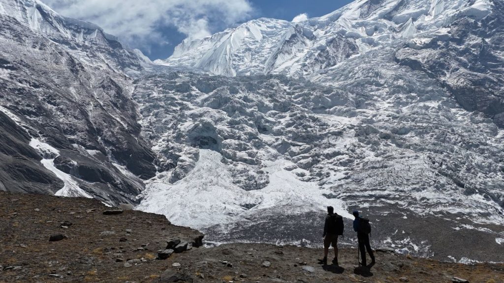 Verso il Campo 1. Foto Moeses Fiamoncini