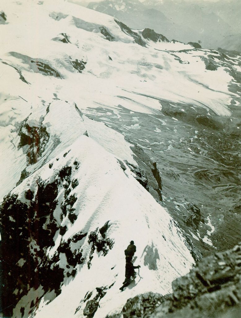 La Spalla di Furggen del Cervino in una foto di Guido Rey @ Centro Documentazione Museo Nazionale della Montagna – CAI Torino