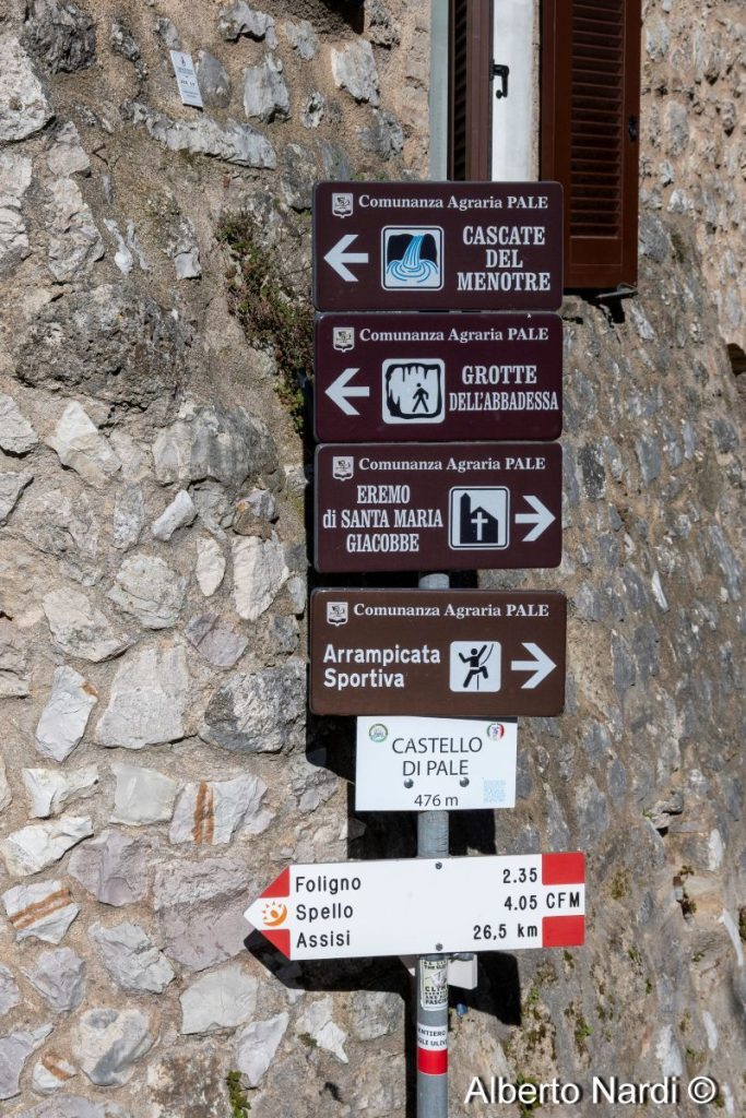 Indicazioni. Foto Alberto Nardi