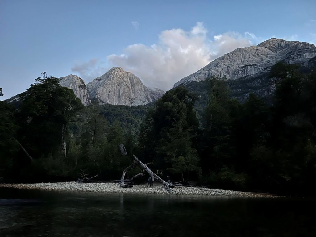 La Valle di Cochamò, in Cile, non solo per scalatori. Foto Marco Zanchetta