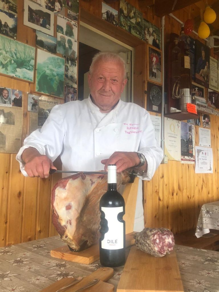 Francesco Tagliaferri, gestore del rifugio dedicato al fratello Nani fin dalla fondazione nel 1985