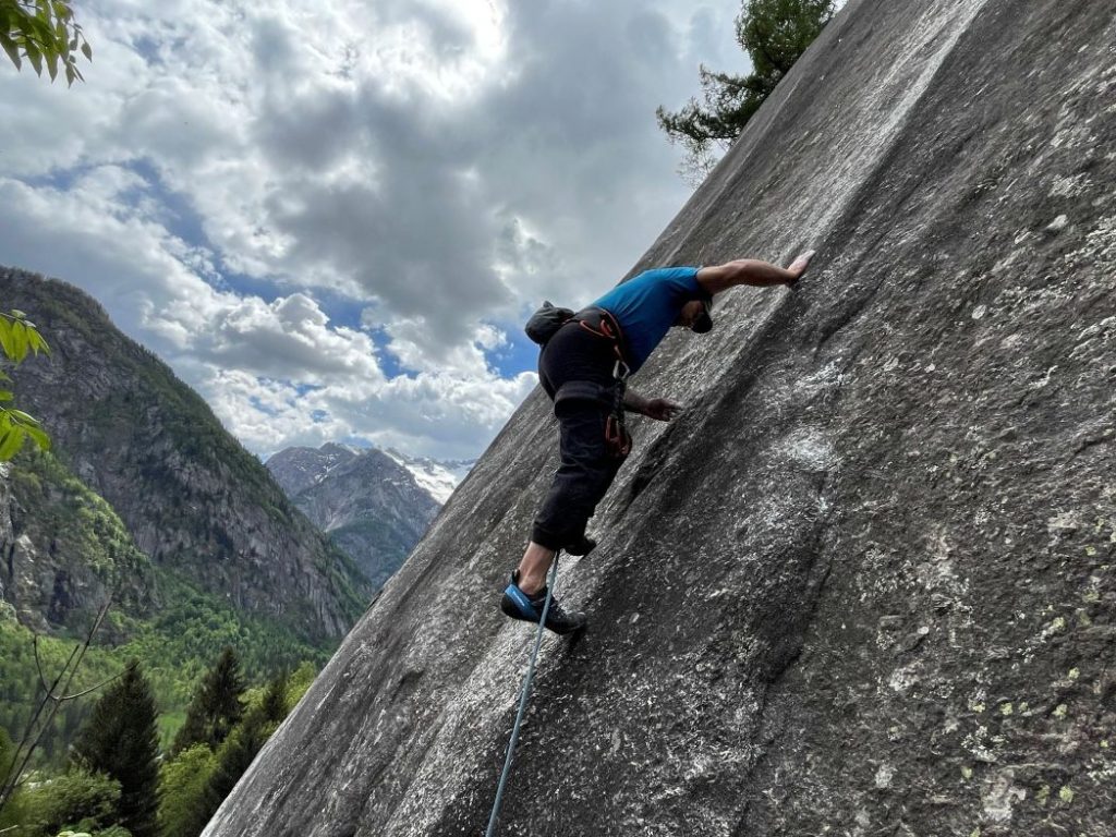 Serve decisione, quando i piedi sembrano scivolare e il corpo tende a chiudersi (foto M. Comi).