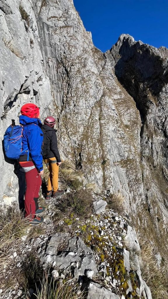 Lungo il sentiero della Tacca bianca