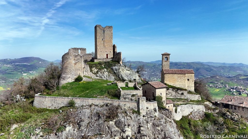 Il Castello di Carpineti. Foto Roberto Carnevali