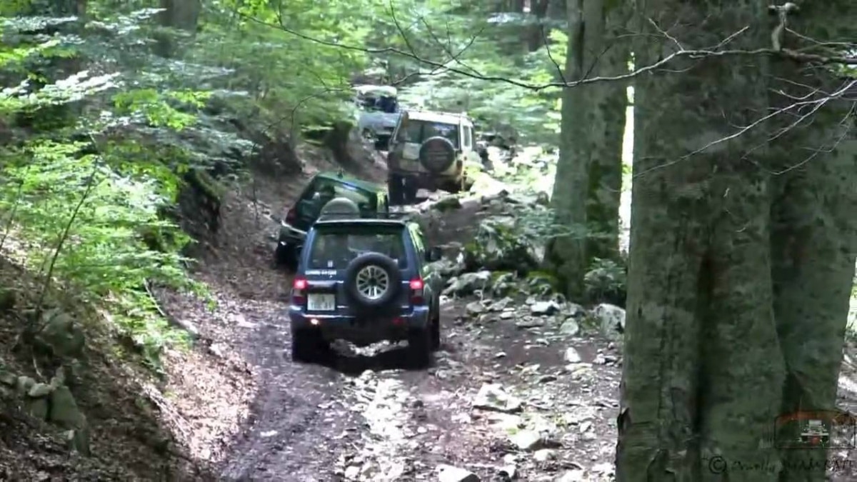 28.500 automobili potrebbero invadere strade bianche e mulattiere delle montagne venete