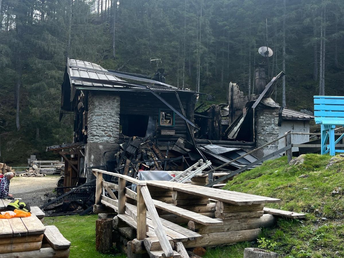 “Ci rialzeremo presto”: il Rifugio Val Brandet riparte dopo l’incendio