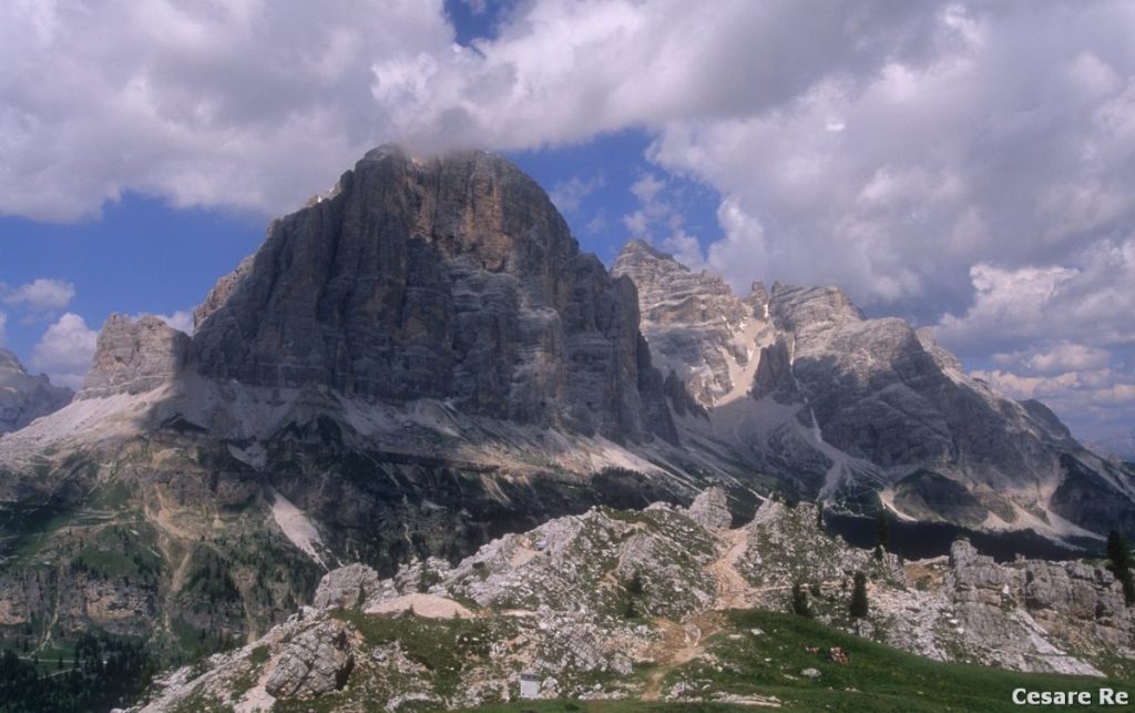 Le Tofane dai pressi del Passo Falzarego. Foto Cesare Re