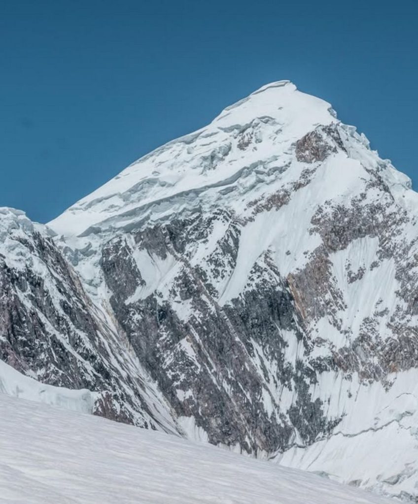 Lo Spantik (7029 m). IG muizz.din