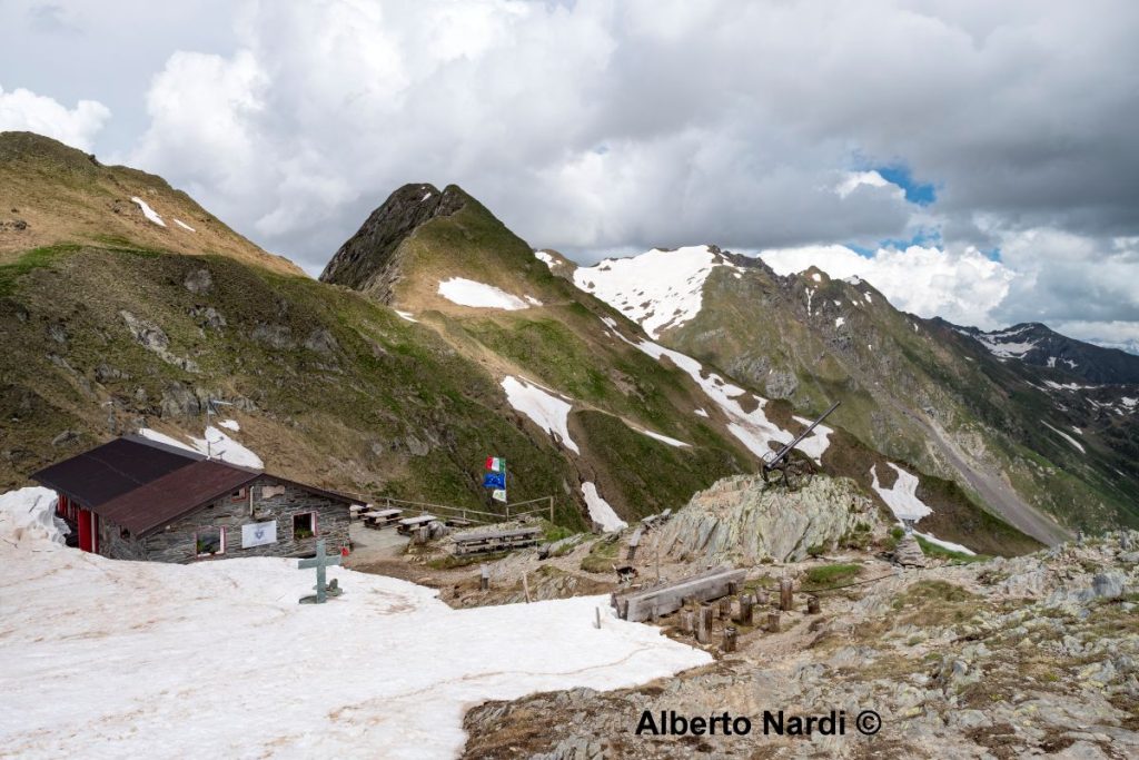Il Rifugio Nani Tagliaferri. Foto Alberto Nardi