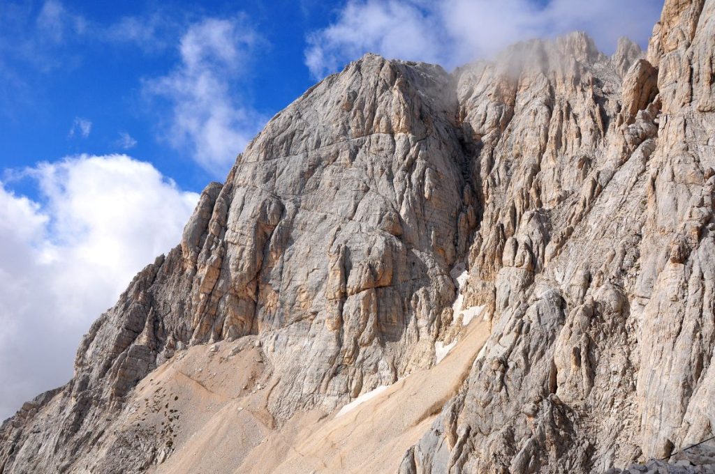 La vetta occidentale del Gran Sasso dal Bafile, foto Stefano Ardito