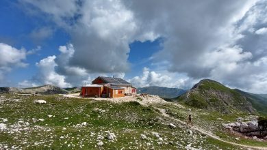 Il Rifugio Vincenzo Sebastiani. FB Rifugio Vincenzo Sebastiani