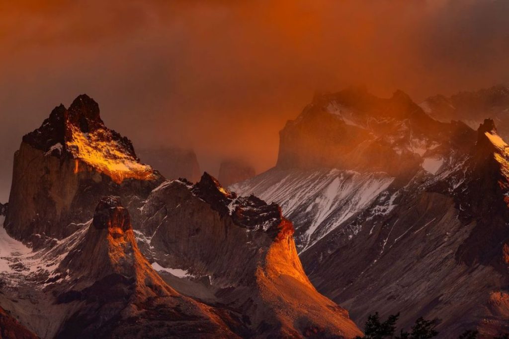 Sunrise and storm @Pere Soler- bigpicturecompetition.org
