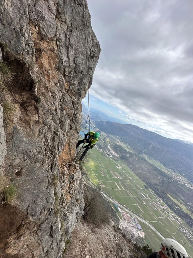 I Lavori di manutenzione sulla ferrata Che Guevara @ Orbari