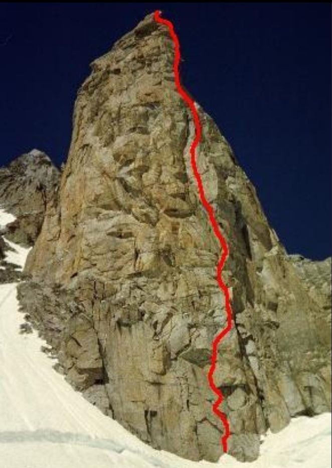 Voie Petit, la via percorsa in rope solo da Vanhee sul Grand Capucin, nel gruppo del Monte Bianco @ Archivio Huber