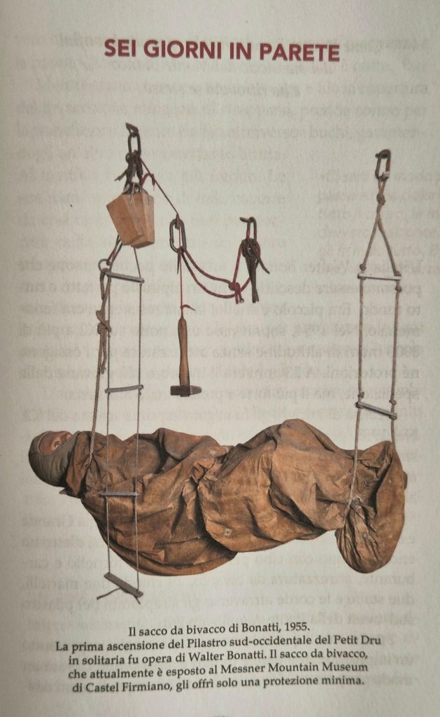Un sacco da bivacco utilizzato da Bonatti @ Breve storia dell