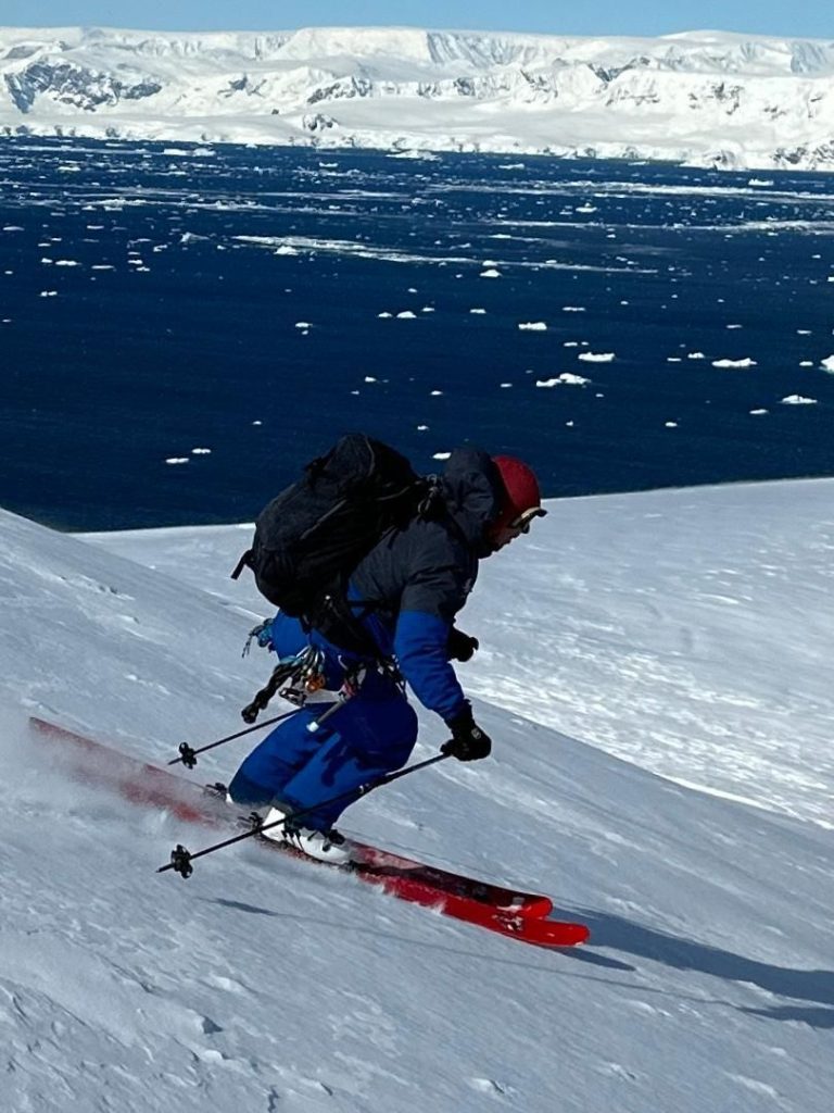 Spedizione con gli sci in Antartide