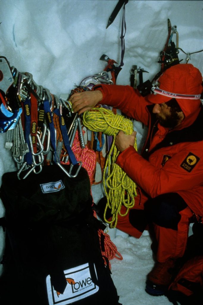 Primi tiri della salita. @ Archivio Caruso, Sarchi, Giarolli, Salvaterra