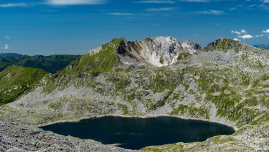 La vista sul Lago della Vacca del Passo di Blumone. Foto Alberto Nardi