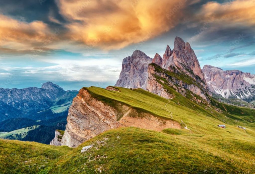 Le Odle viste dal Seceda @ Adobe Stock