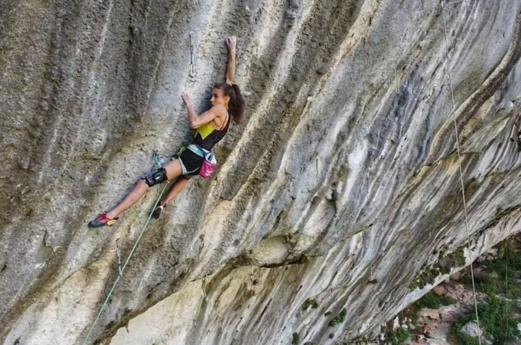 Laura Rogora su Ultimate Sacrifice, 8c+ onsight @laura.rogora