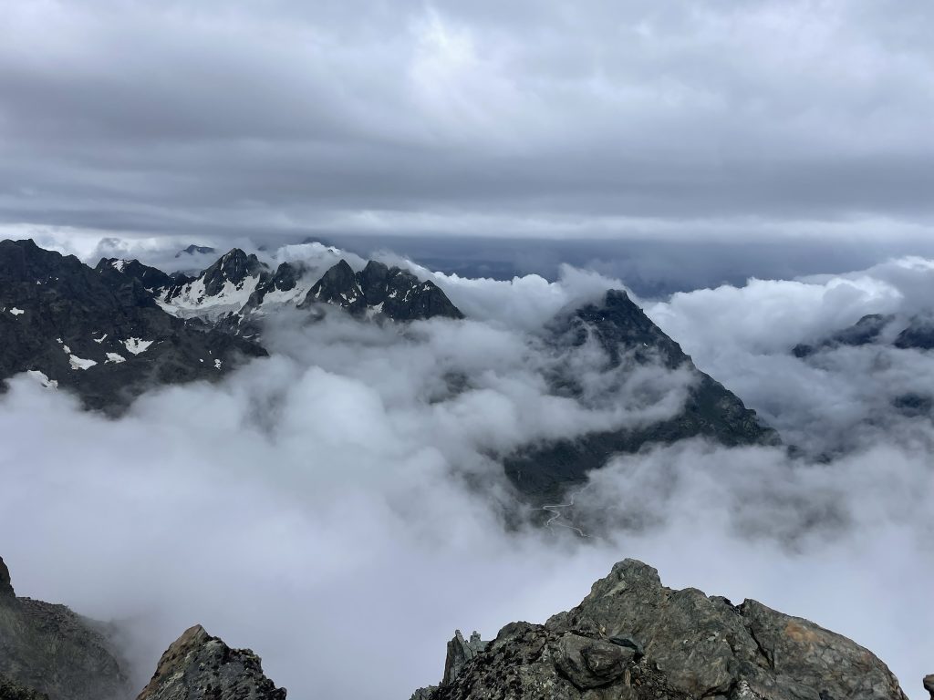 Non si può fuggire, si può solo stare (foto M. Comi)