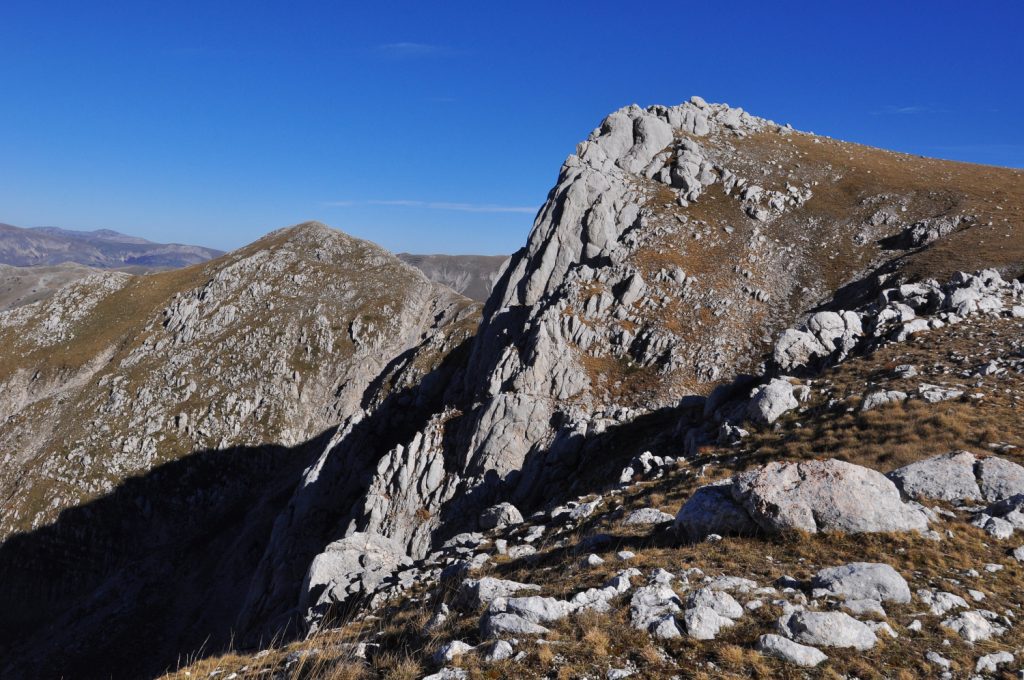 Monte Ninna dal Monte Marsicano, foto Stefano Ardito
