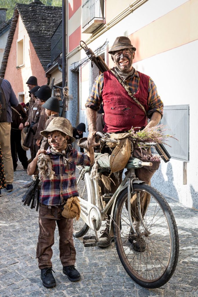 Raduno Internazionale dello Spazzacamino - Santa Maria Maggiore. Foto Susy Mezzanotte