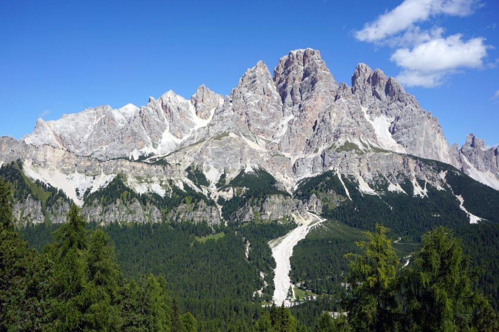 Il Cristallo visto dal Faloria @ Wikipedia