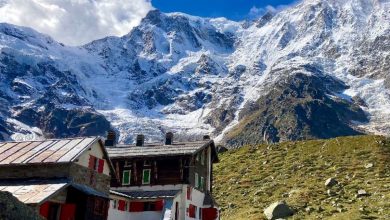 Il Rifugio Zamboni Zappa ai piedi della parete Est del Monte Rosa @ FB Rifugio Zamboni-Zappa