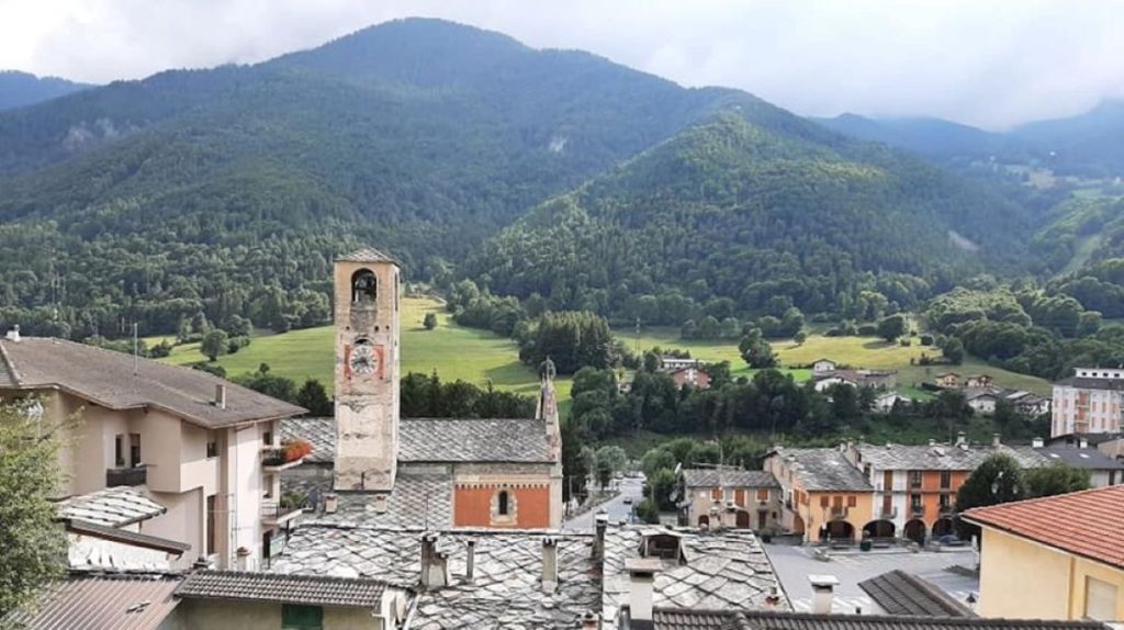 Sampeyre (CN) uno dei comuni del Cuneese che aderiscono al progetto AltenaVita